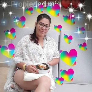 Meet your Posher, Miriam